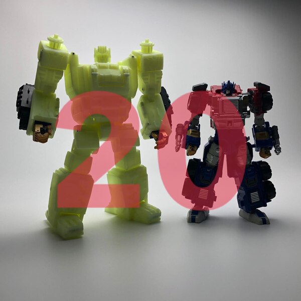 Fans Hobby MB 20 (Armada Overload) New Model Image (1 of 2)